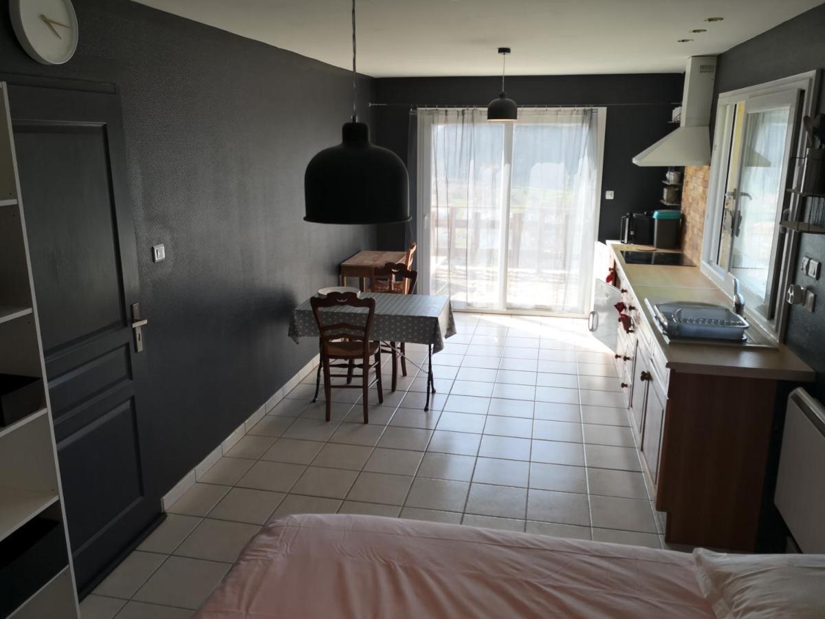 Chambre Meublee Avec Vue Panoramique A Perigueux Sanilhac  Екстериор снимка